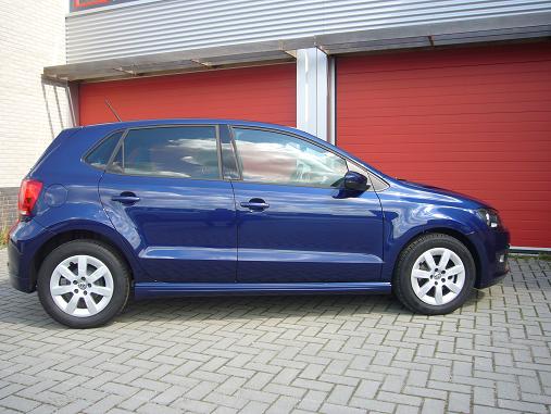 donkerblauwe chiptuning volkswagen bluemotion