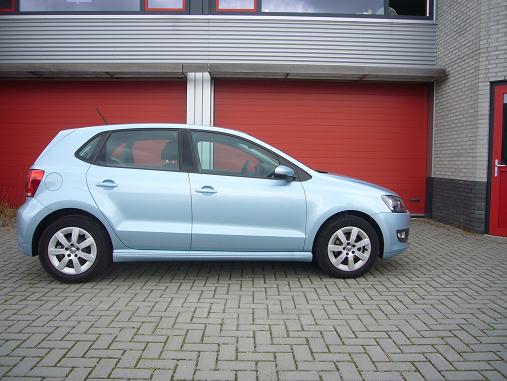 lichtblauwe polo chiptuning