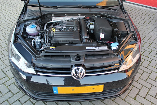golf71.2tsiengine.jpg
