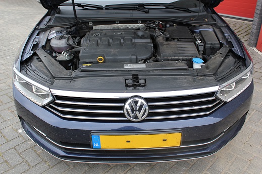 Rijervaring Chiptuning Volkswagen Passat 1.6 TDi 120 PK Voorkant