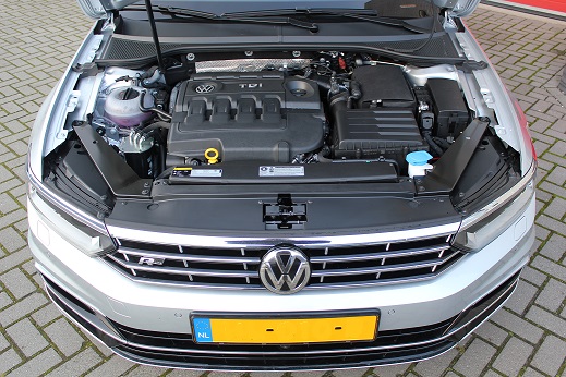 Rijervaring Chiptuning Volkswagen Passat 1.6 TDi 120 PK Voorkant