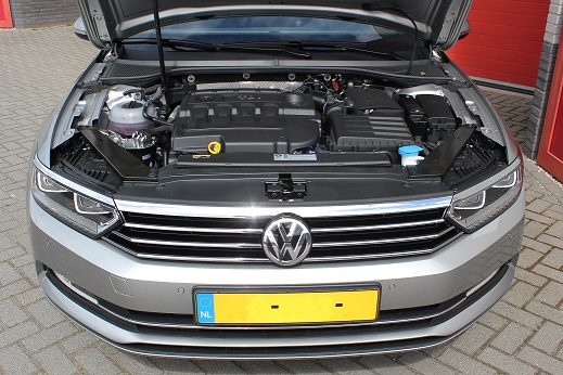 Rijervaring Chiptuning Volkswagen Passat 1.6 TDi 120 PK Voorkant